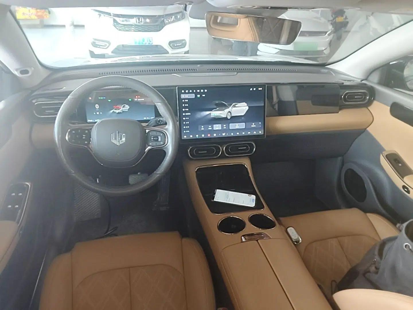 Leapmotor C01 2024 Pure Electric 525 Luxury Edition — миниатюра 12