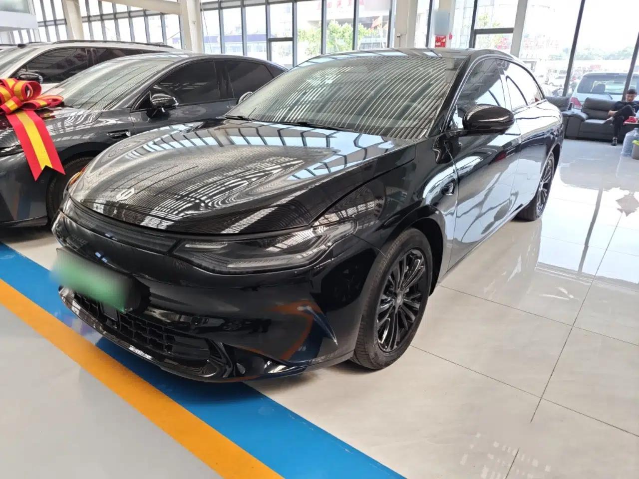Leapmotor C01 2023 525 Comfort Edition — миниатюра 1