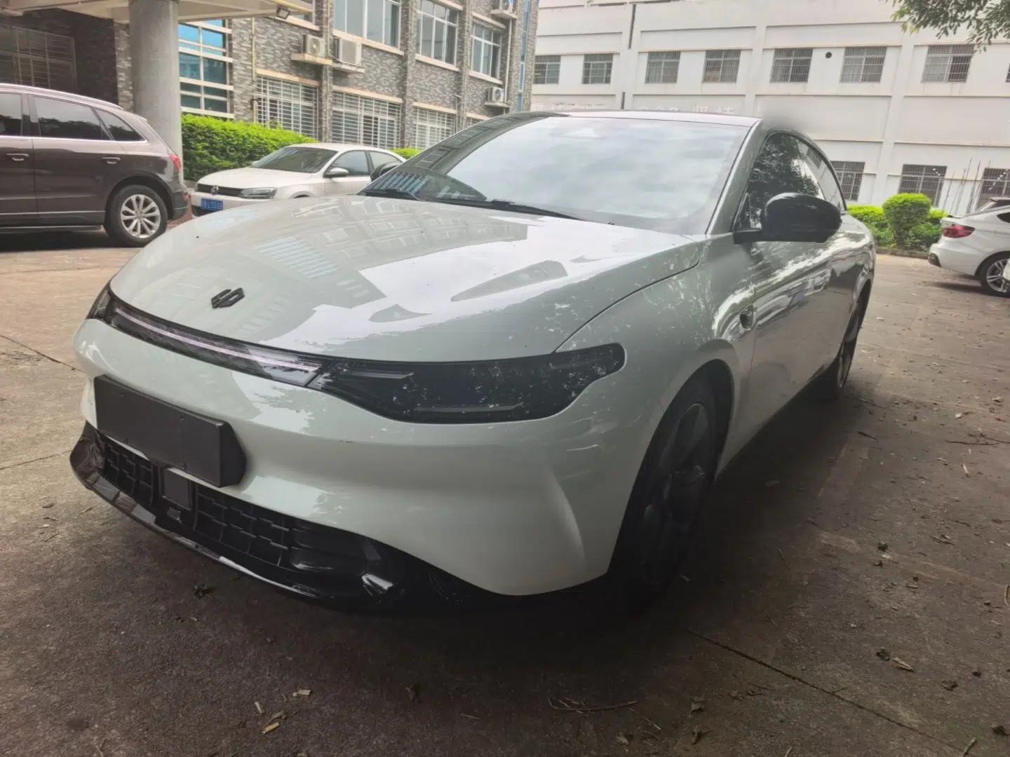 Leapmotor C01 2024 Pure Electric 525 Comfort Edition — миниатюра 1