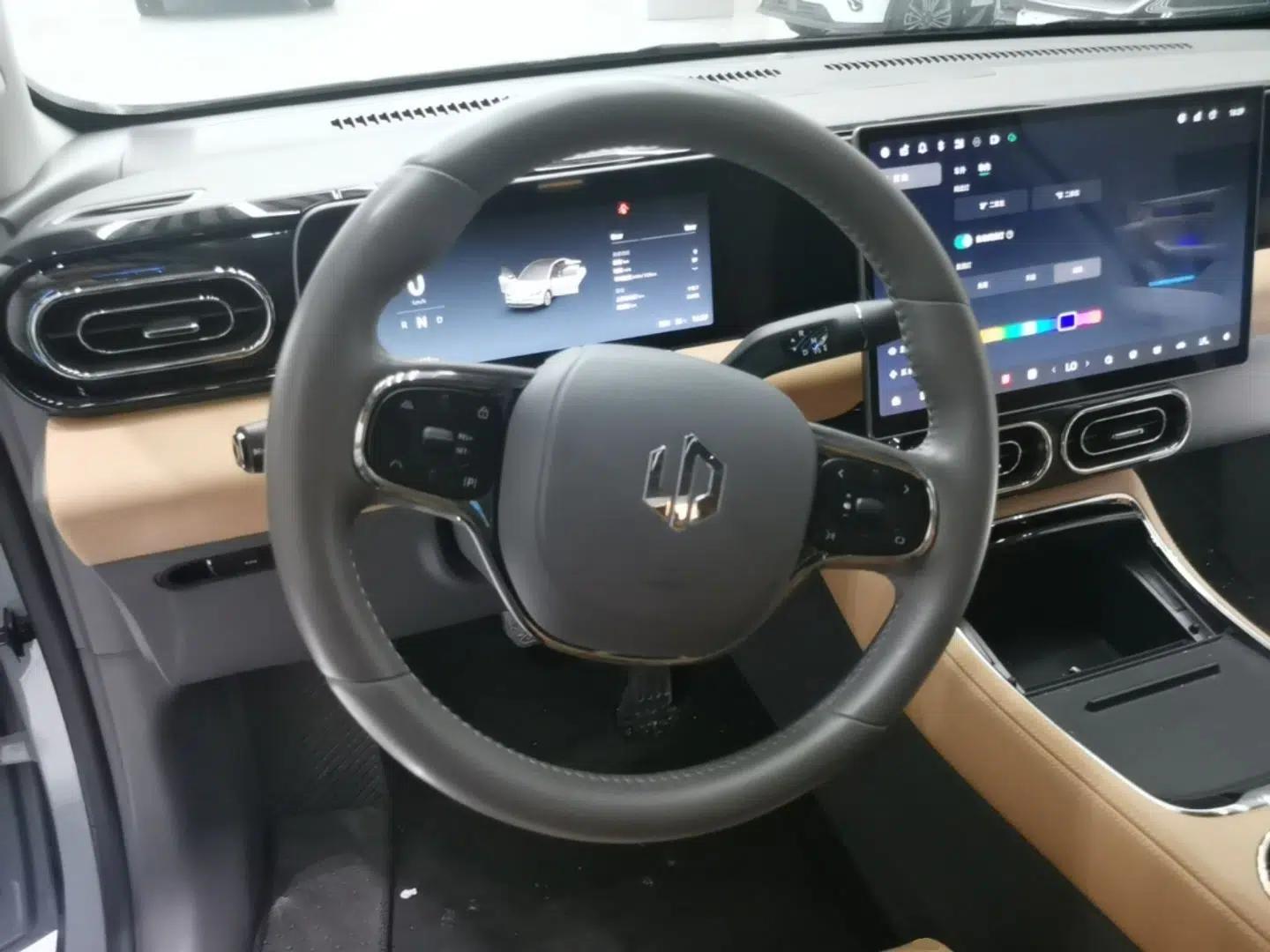 Leapmotor C01 2024 Pure Electric 525 Luxury Edition — миниатюра 14