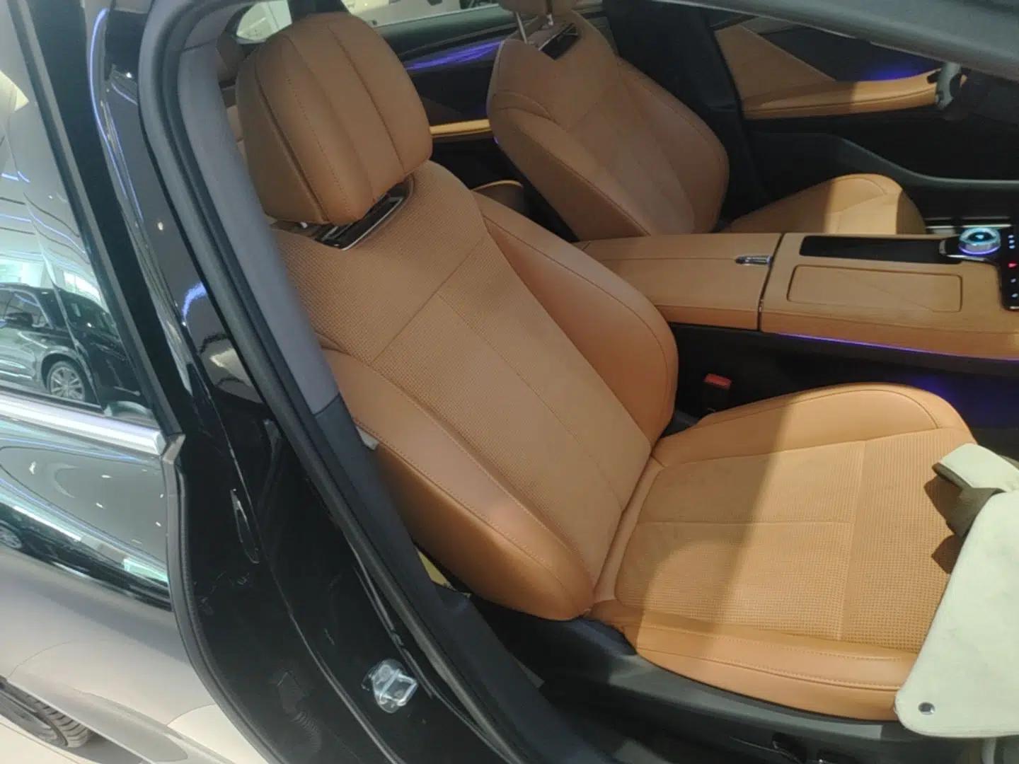 VOYAH PASSION 2024 PHEV Four-Wheel Drive Ultra-Long Range Flagship Model — миниатюра 23