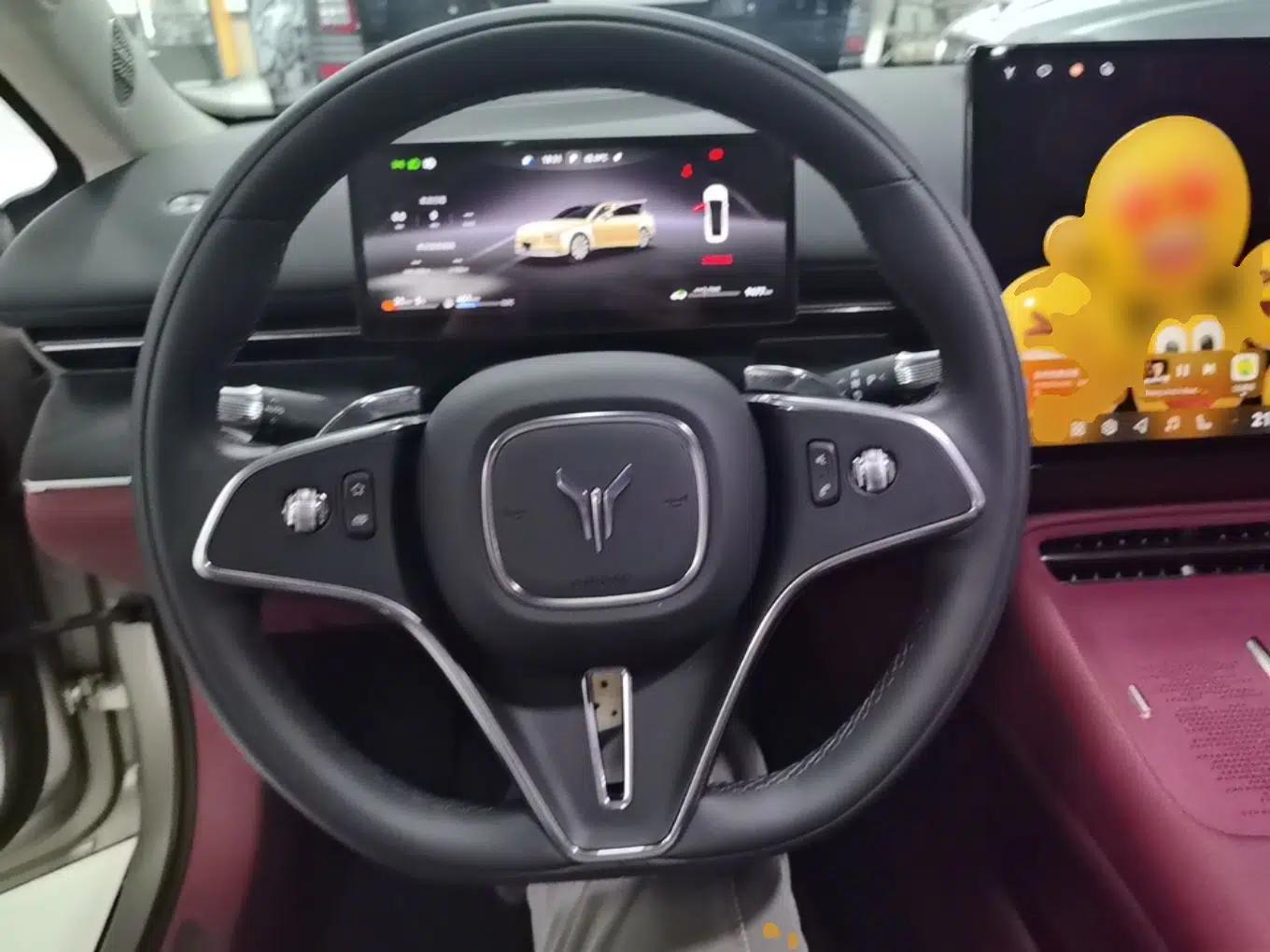 VOYAH Lantu Chiguang L 2026 Four-Wheel-Drive Max — миниатюра 13