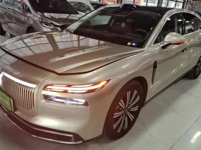 VOYAH Lantu Chiguang L 2026 Four-Wheel-Drive Max