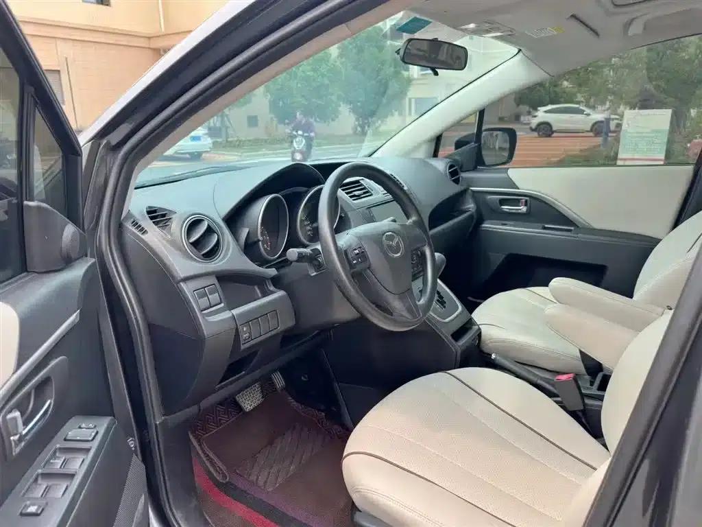 Mazda 5 2011 2.0L Automatic Comfort Model — миниатюра 8