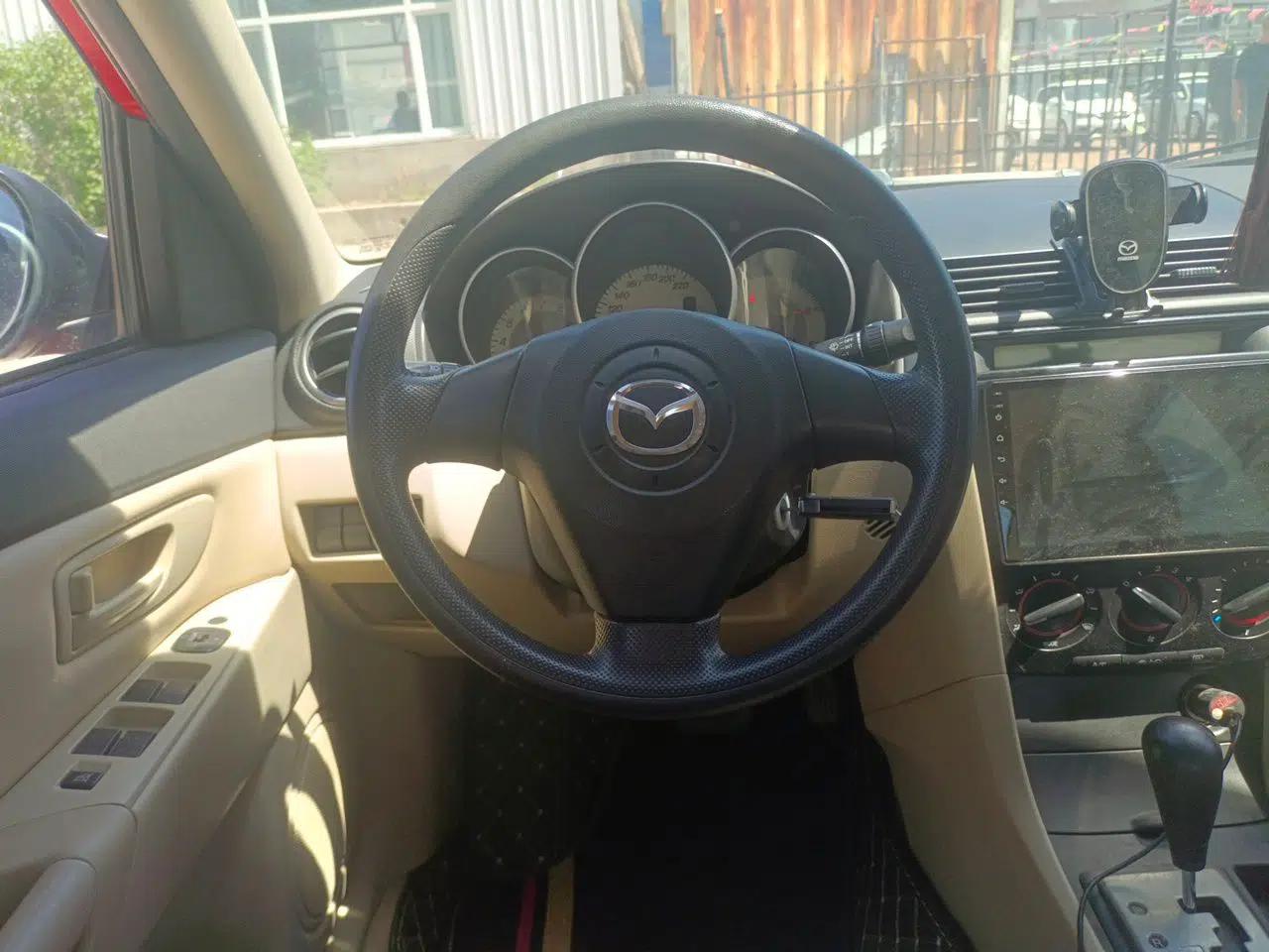 Mazda 3 2012 1.6L Automatic Classic Standard Edition — миниатюра 11