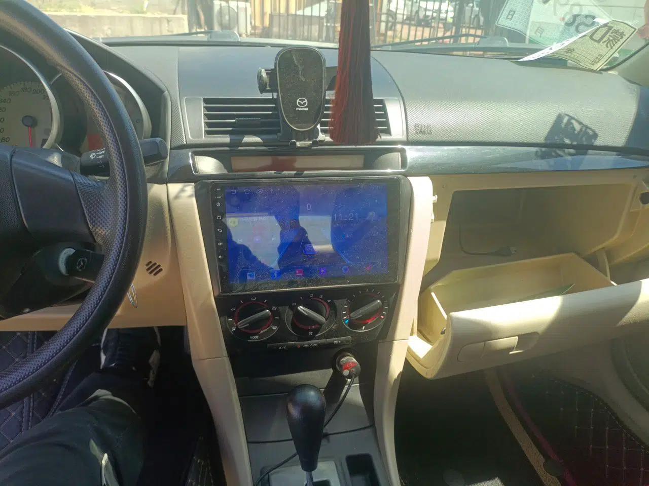 Mazda 3 2012 1.6L Automatic Classic Standard Edition — миниатюра 14