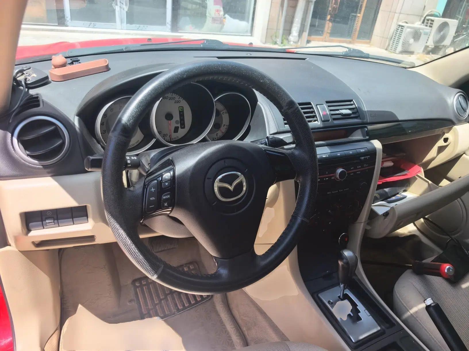 Mazda 3 2010 1.6L Automatic Classic Elite Edition — миниатюра 11