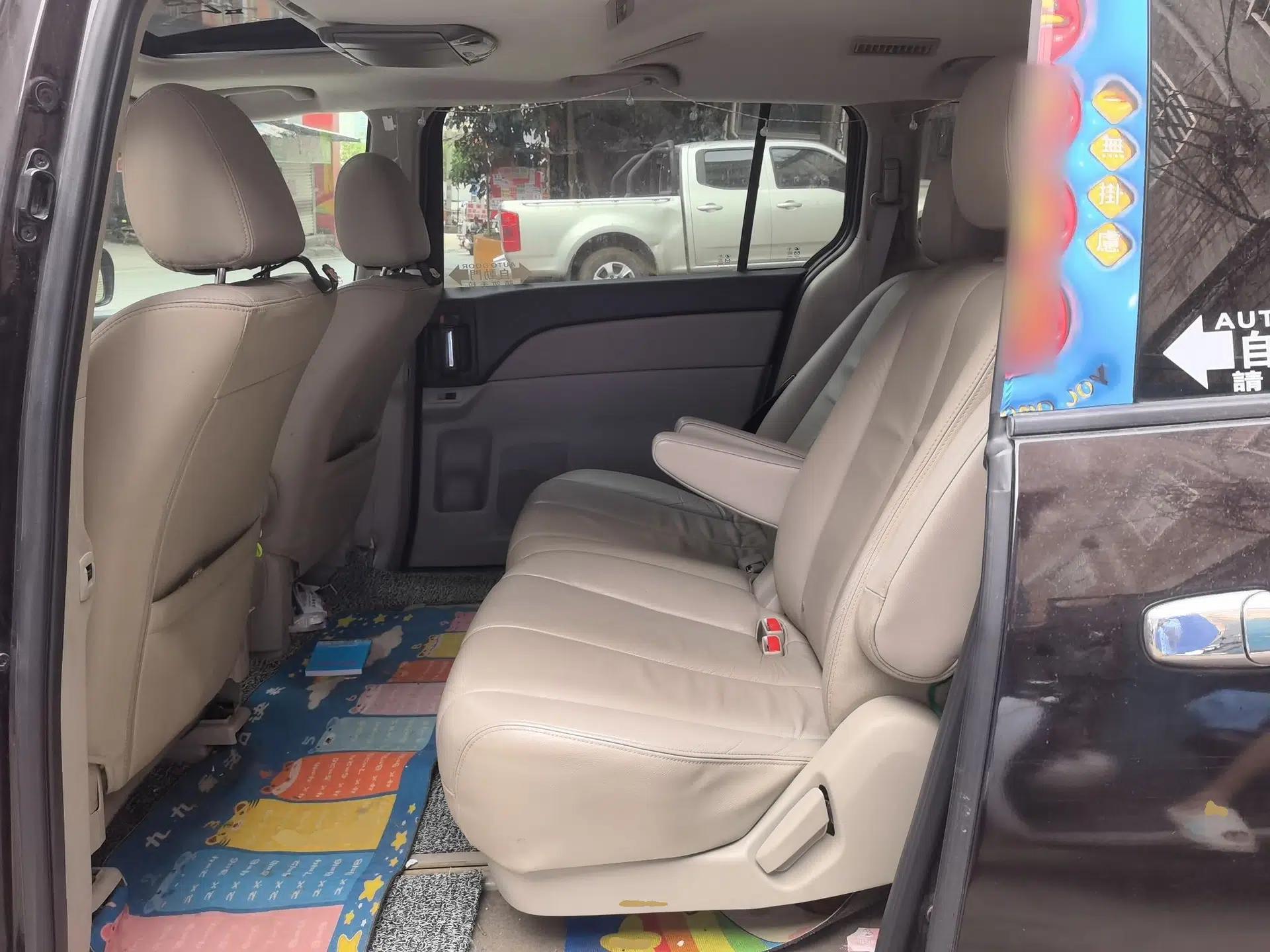 Mazda 8 2013 2.5L Ultimate Edition — миниатюра 18