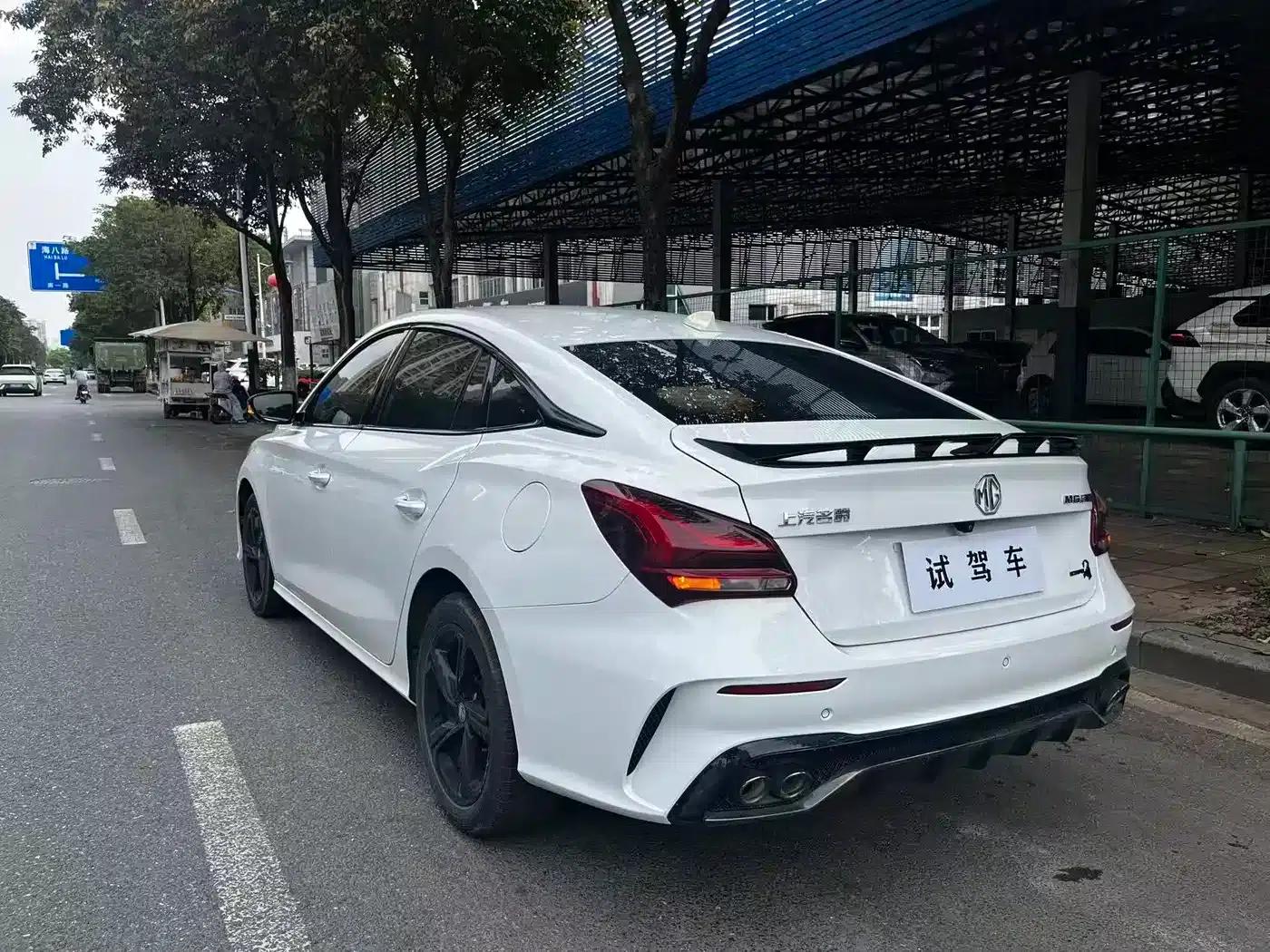 MG5 Scorpio 2022 1.5T Trophy Sport Flagship Edition — миниатюра 14