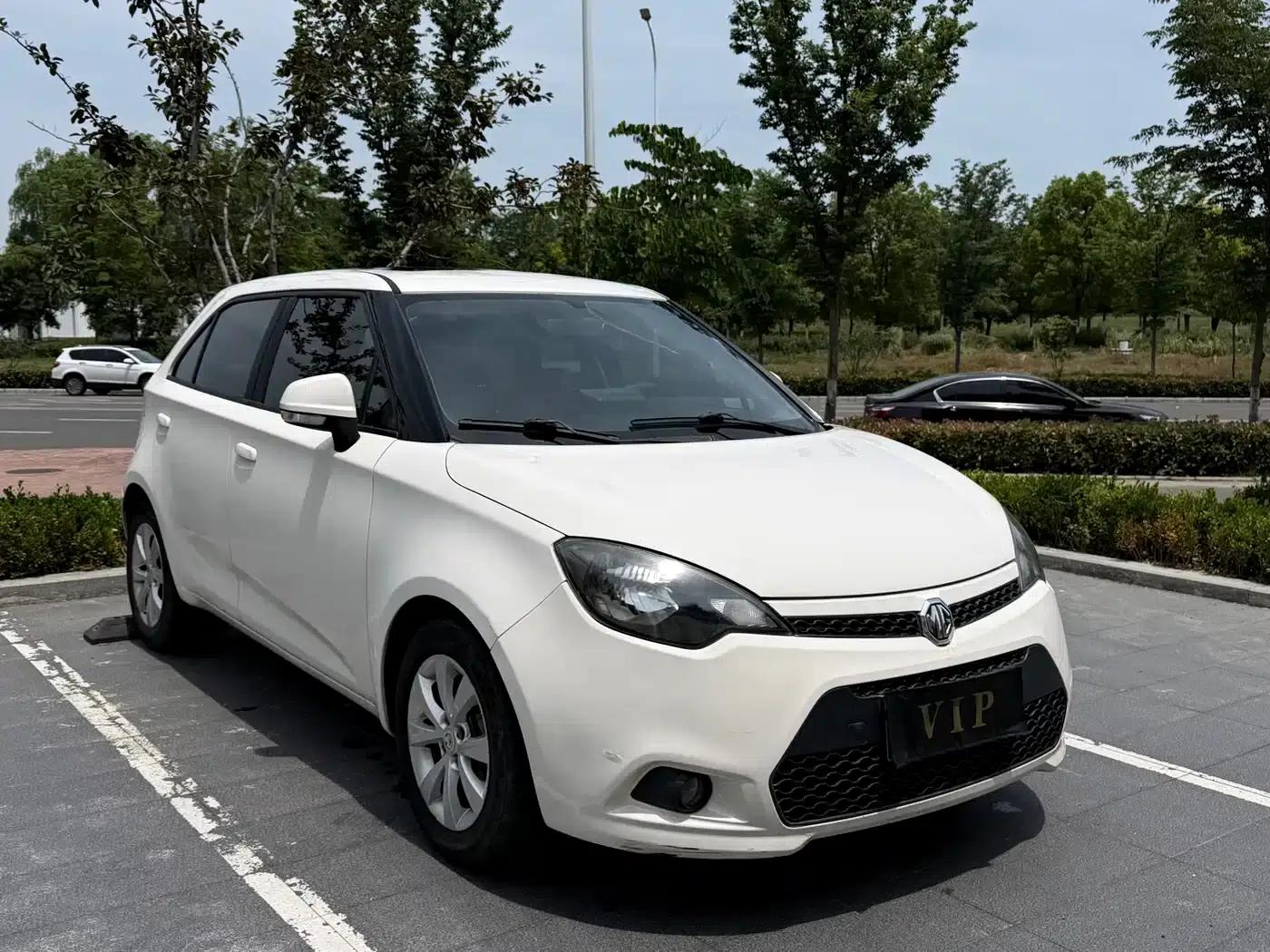 MG3 2013 1.5L AMT Elite Edition — миниатюра 3