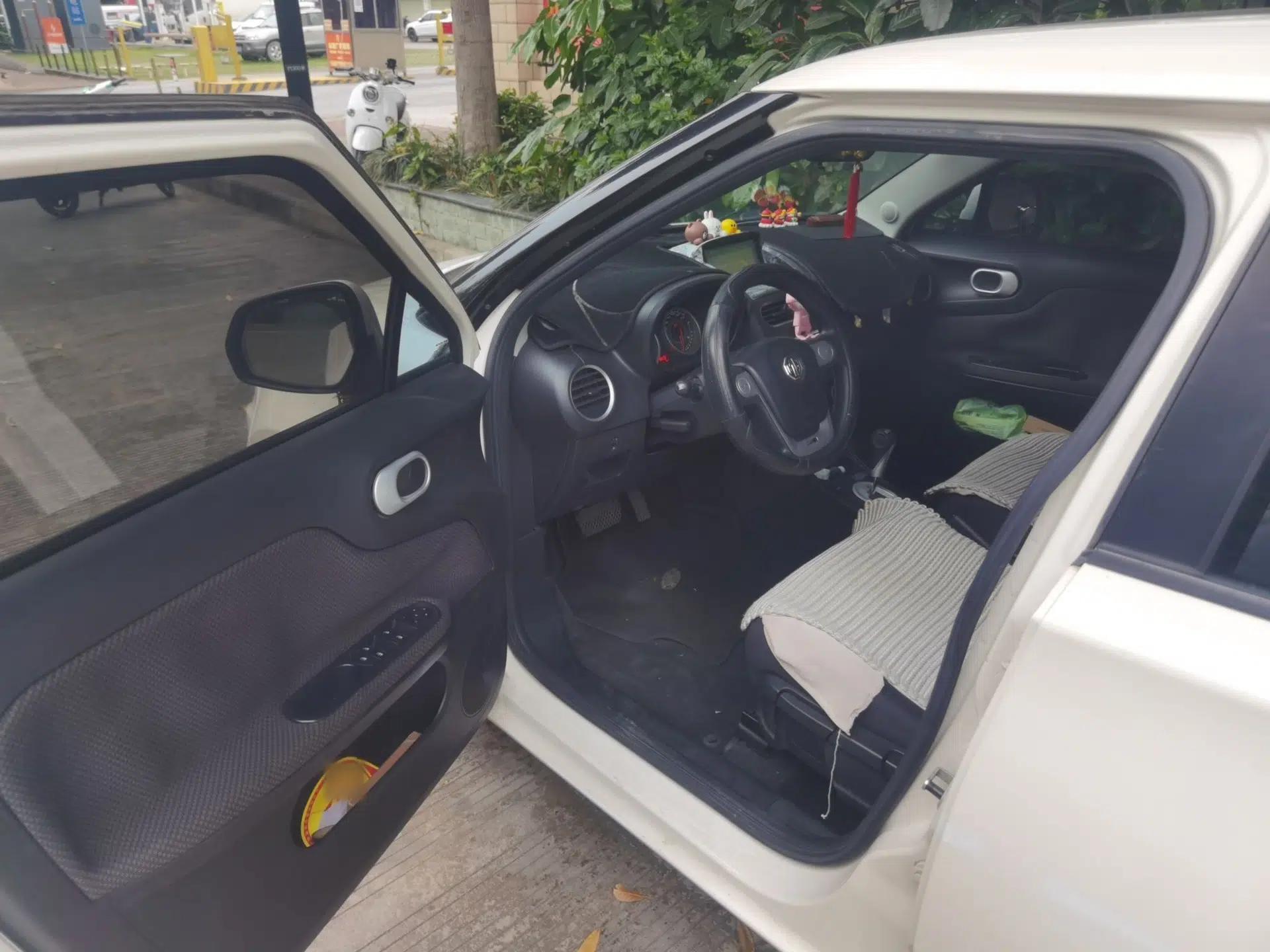 MG 3 2014 1.5L AMT Elite Edition — миниатюра 17