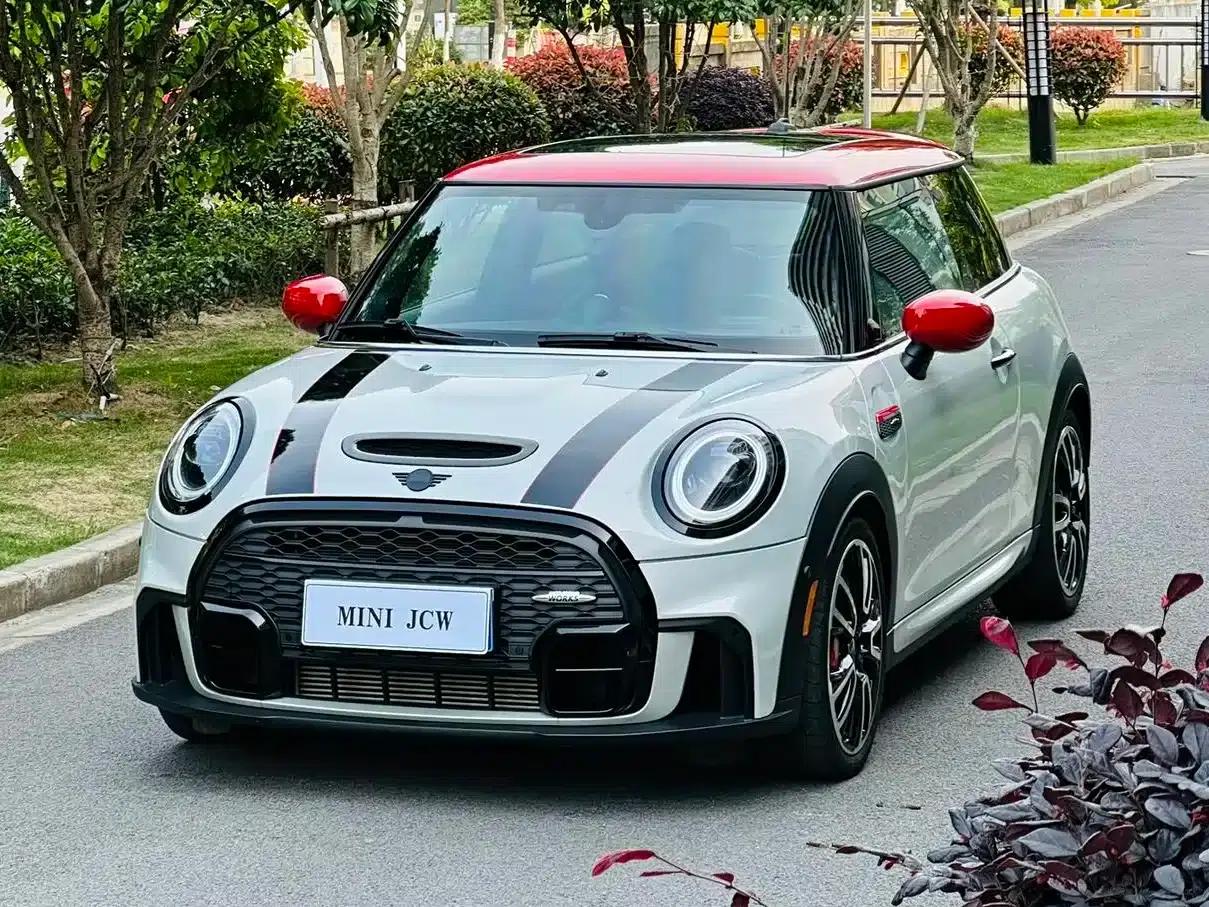 MINI JCW 2022 2.0T JOHN COOPER WORKS ALL-IN — миниатюра 1