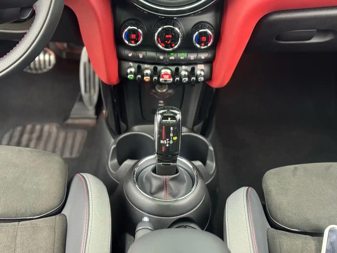 MINI JCW 2021 2.0T JOHN COOPER WORKS ALL-IN — миниатюра 11