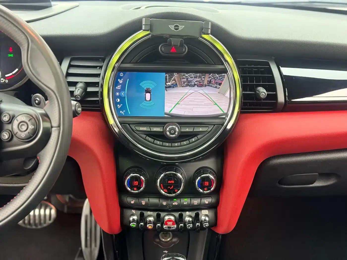 MINI JCW 2021 2.0T JOHN COOPER WORKS ALL-IN — миниатюра 22