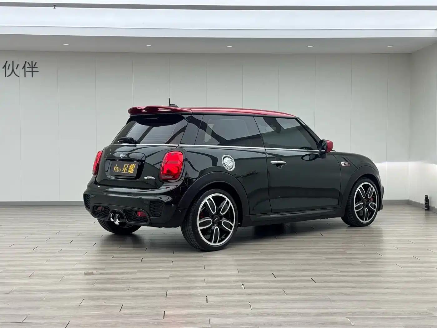 MINI JCW 2021 2.0T JOHN COOPER WORKS ALL-IN — миниатюра 8