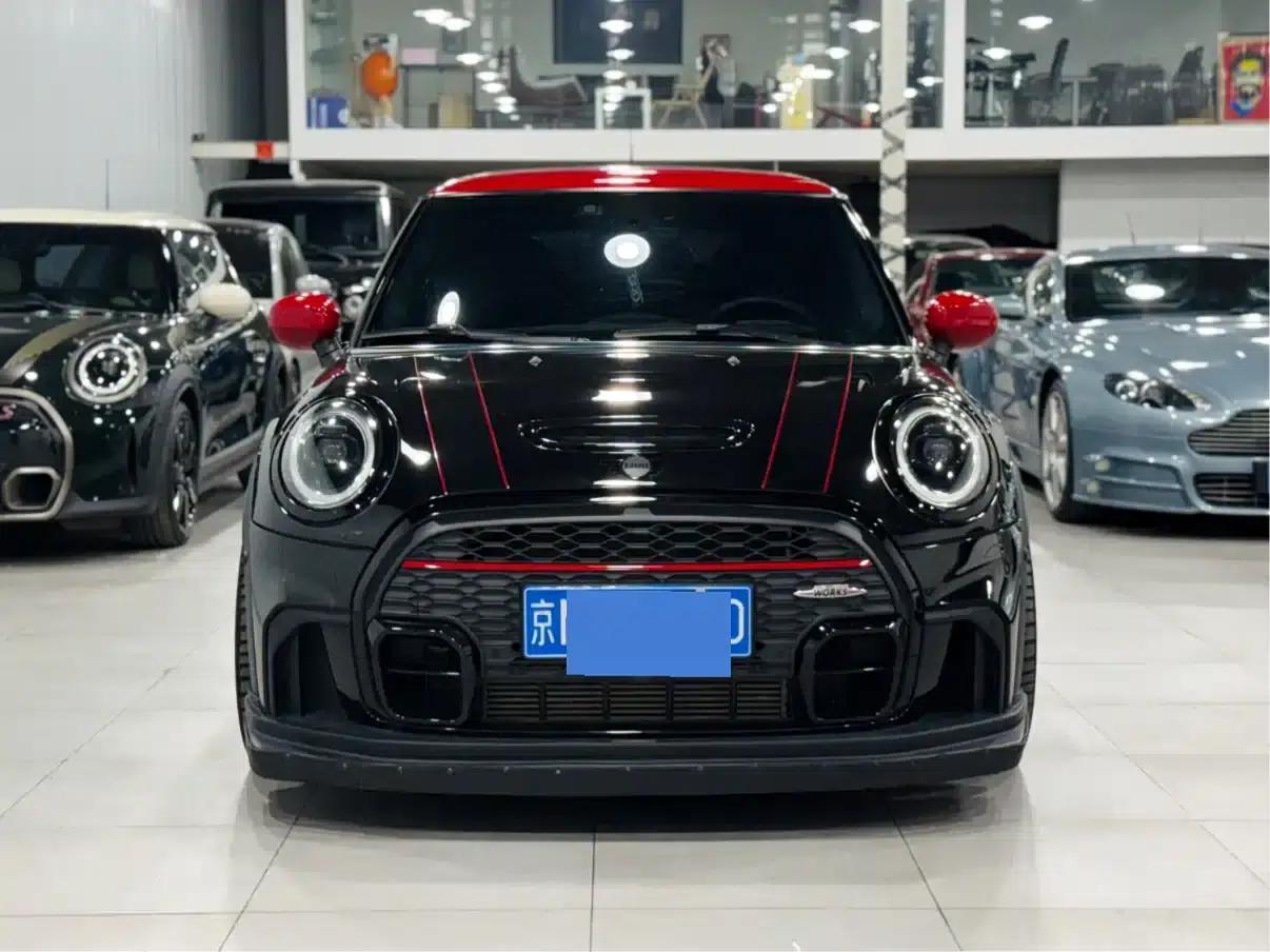 2022 MINI JCW Facelift 2.0T JOHN COOPER WORKS ALL-IN — миниатюра 2
