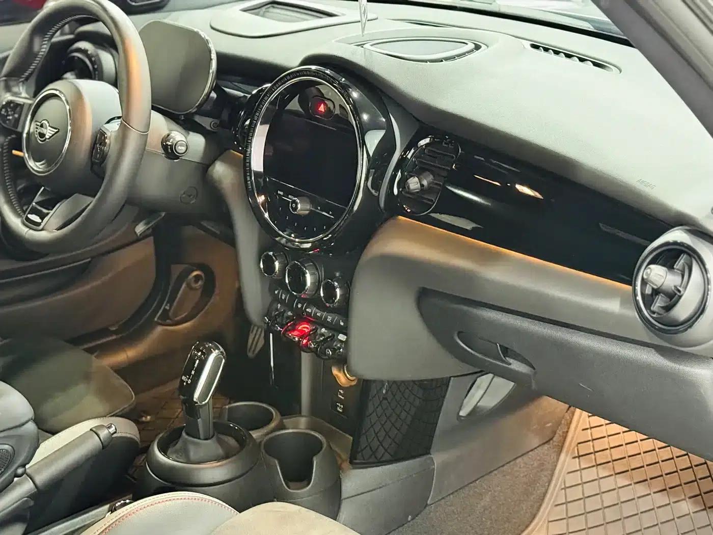 2022 MINI JCW Facelift 2.0T JOHN COOPER WORKS ALL-IN — миниатюра 13