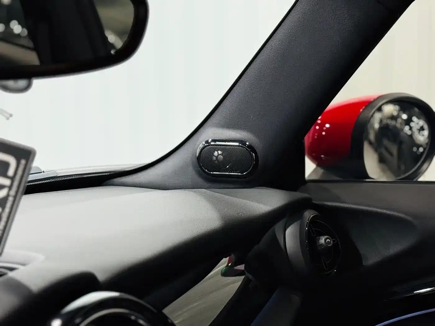 2022 MINI JCW Facelift 2.0T JOHN COOPER WORKS ALL-IN — миниатюра 15