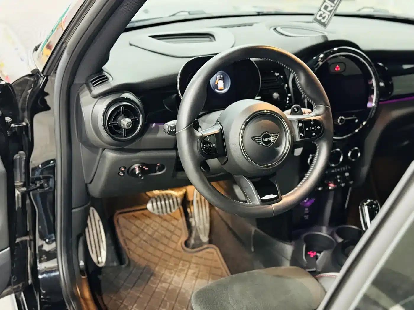 2022 MINI JCW Facelift 2.0T JOHN COOPER WORKS ALL-IN — миниатюра 7