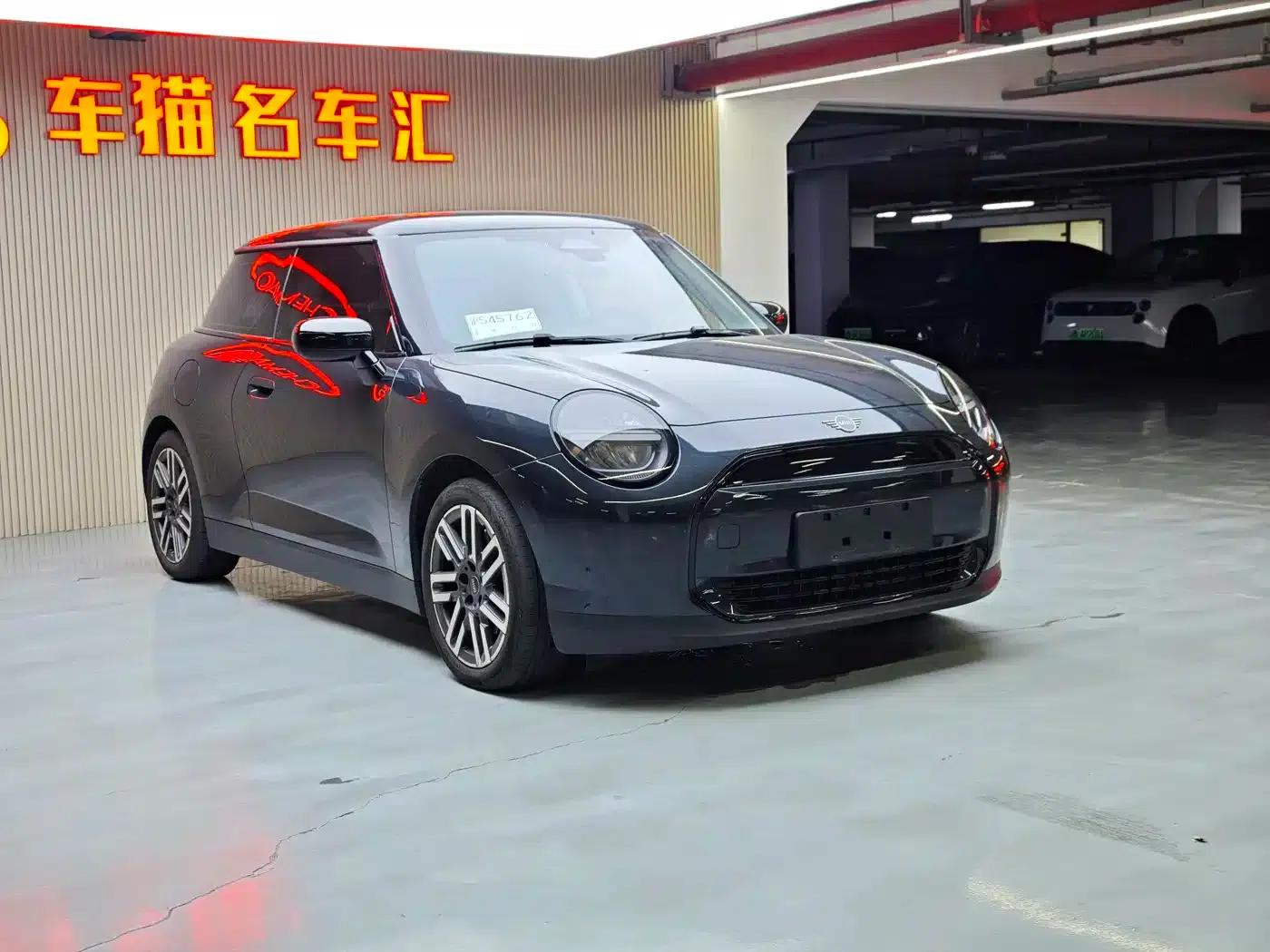 2024 Electric MINI Cooper (456km/h) - Classic Style — миниатюра 2