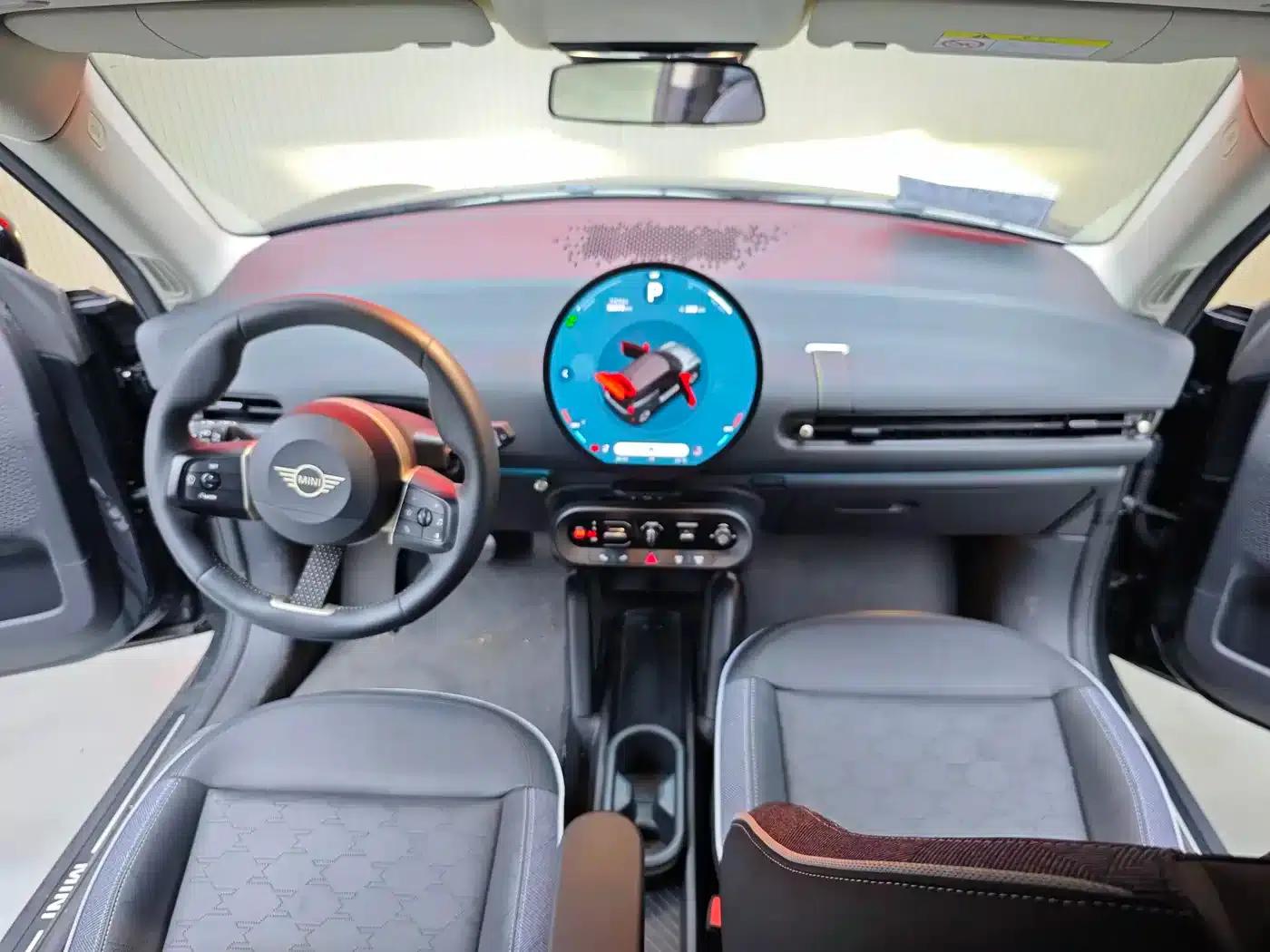 2024 Electric MINI Cooper (456km/h) - Classic Style — миниатюра 12