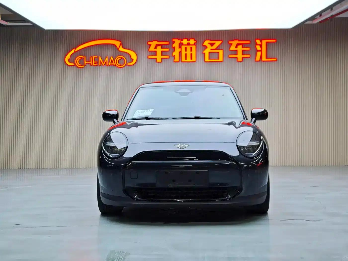 2024 Electric MINI Cooper (456km/h) - Classic Style — миниатюра 3
