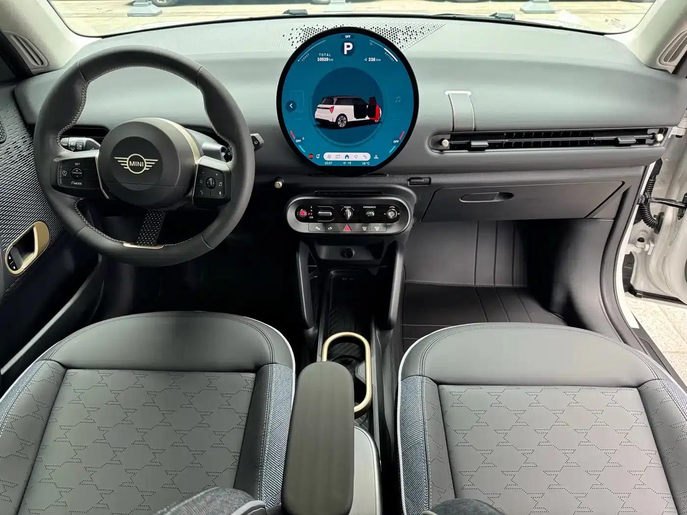 2025 Electric MINI Cooper (456km/h) - Cooper E Classic — миниатюра 13