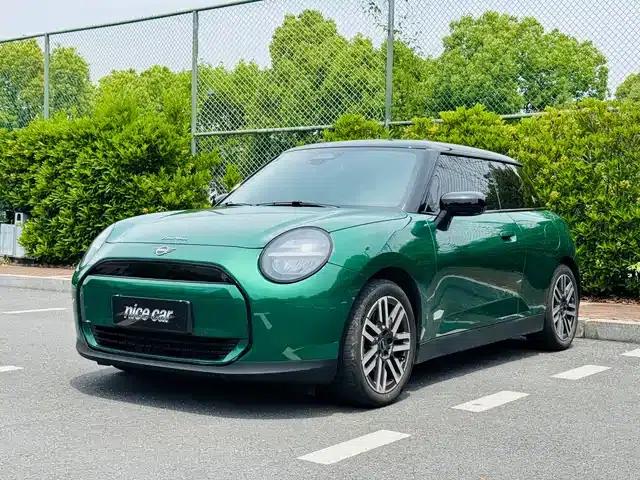 2024 Electric MINI Cooper (456km/h) - Classic Style