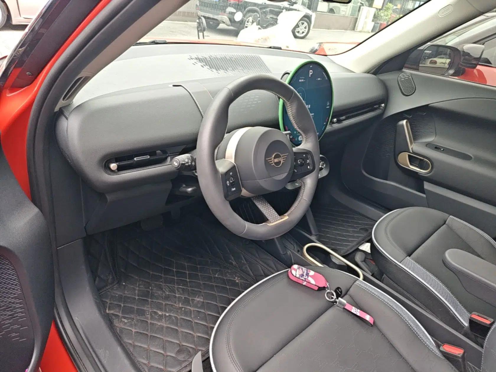 MINI Electric ACEMAN 2024 E Classic Edition — миниатюра 13