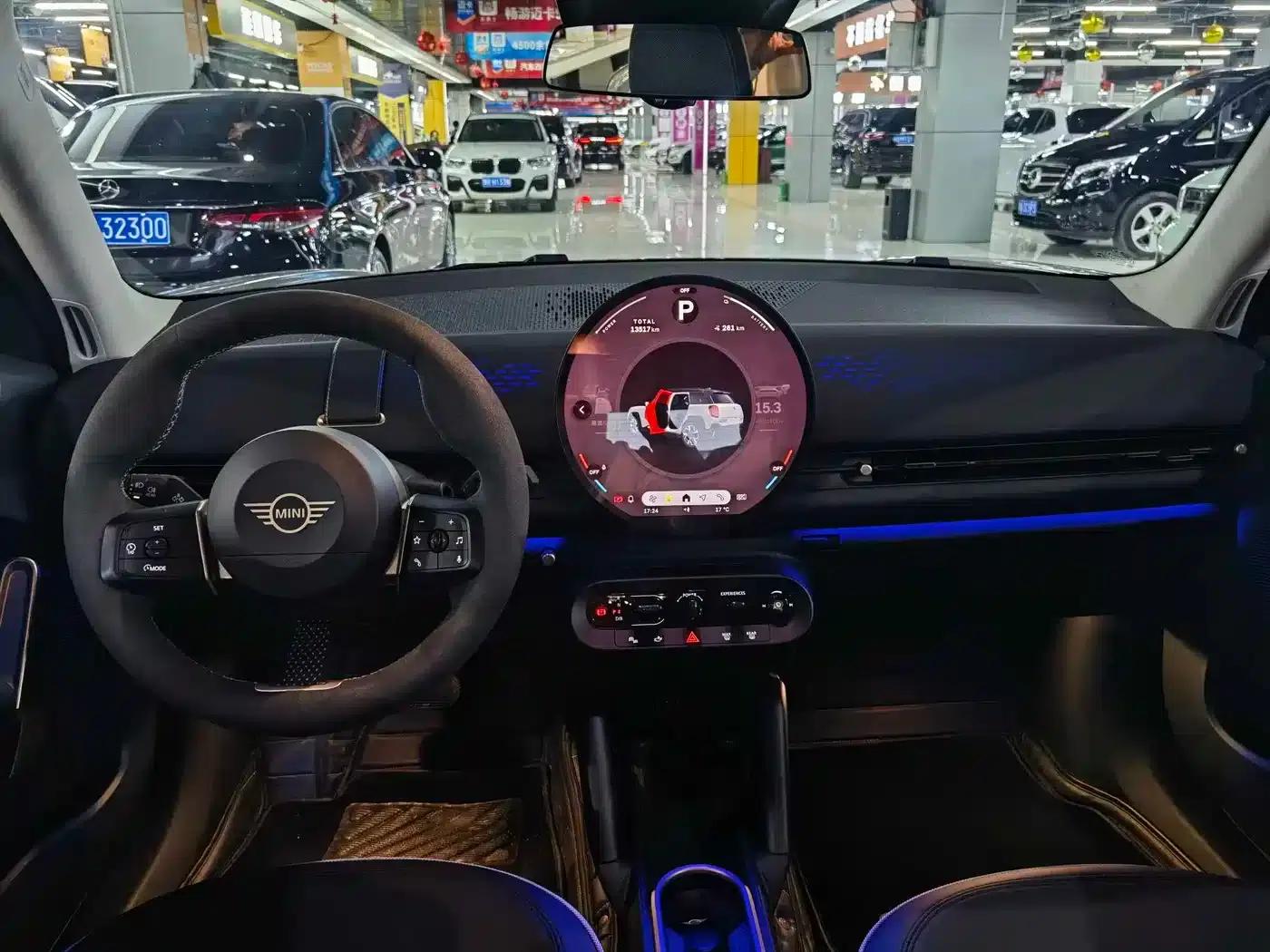 2024 Electric MINI Aceman E Classic — миниатюра 7