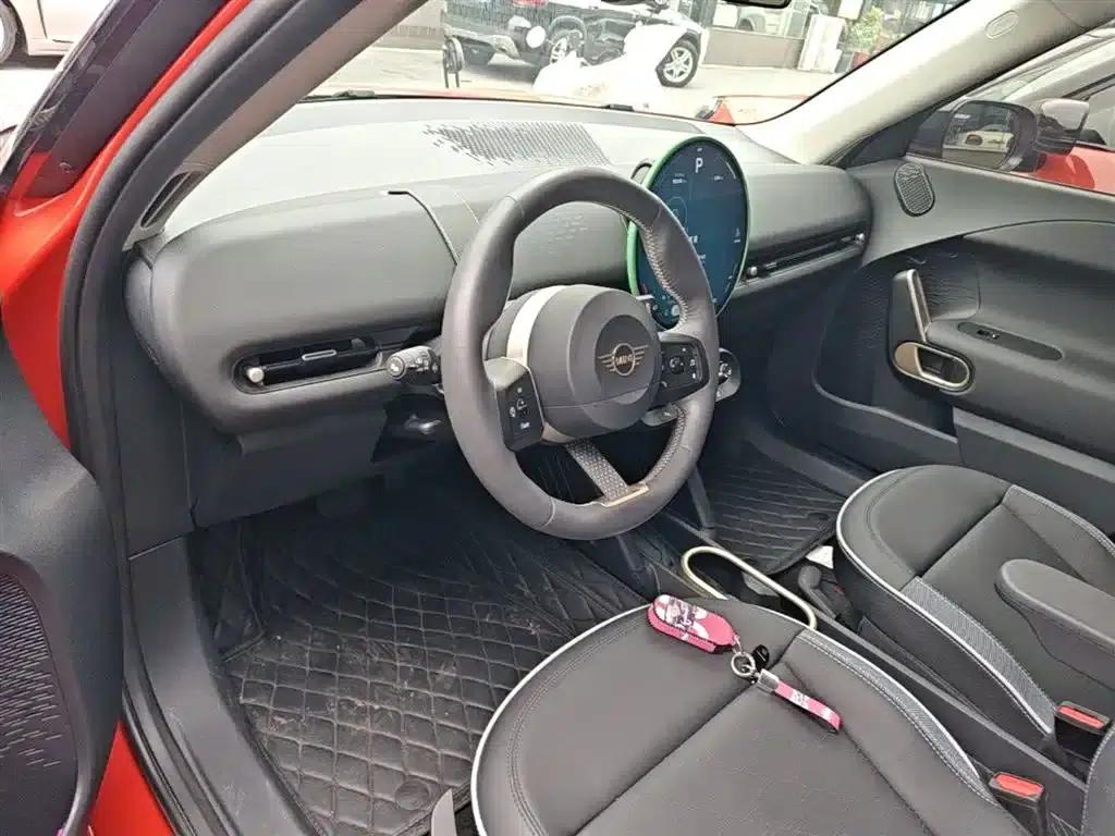 2024 Electric MINI Aceman E Classic — миниатюра 10