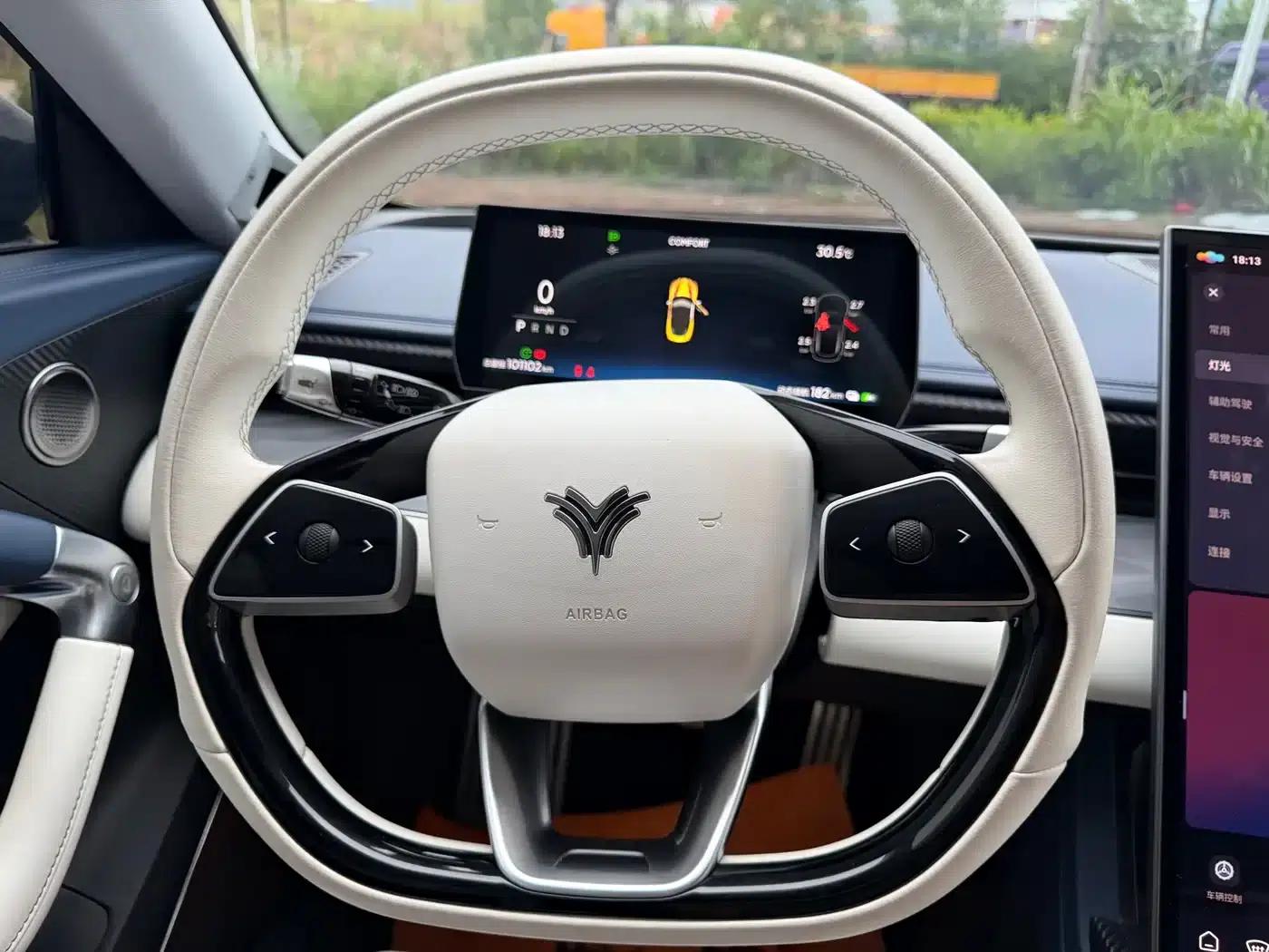 Nezha GT 2023 560 Sport Edition — миниатюра 18