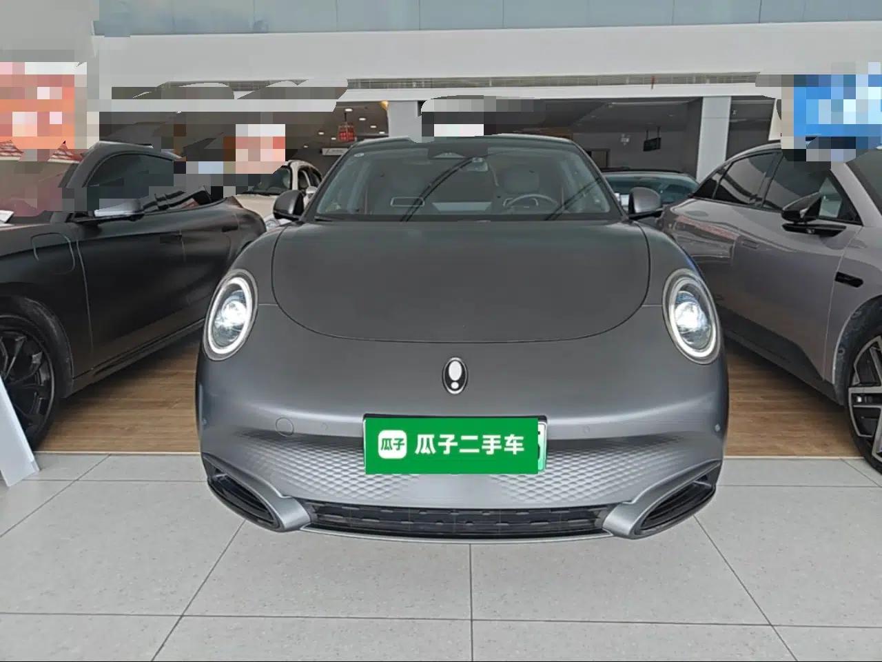 ORA Lightning Cat 2024 Dark Night Edition 555km Prestige Version — миниатюра 2