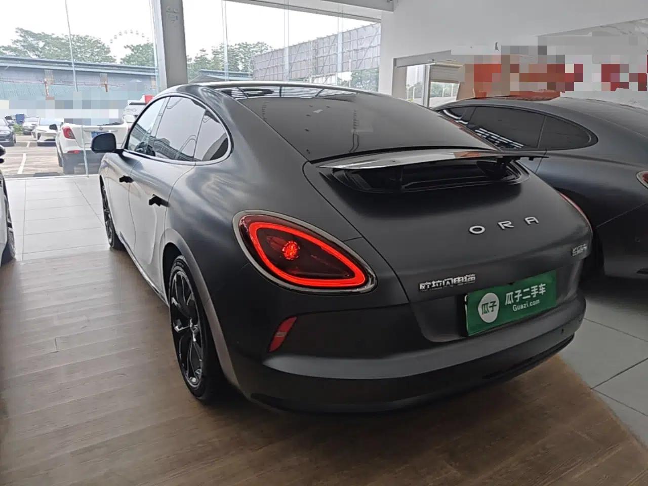 ORA Lightning Cat 2024 Dark Night Edition 555km Prestige Version — миниатюра 4