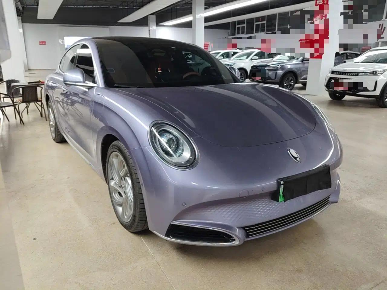 ORA Lightning Cat 2022 555 km Luxury Edition — миниатюра 3