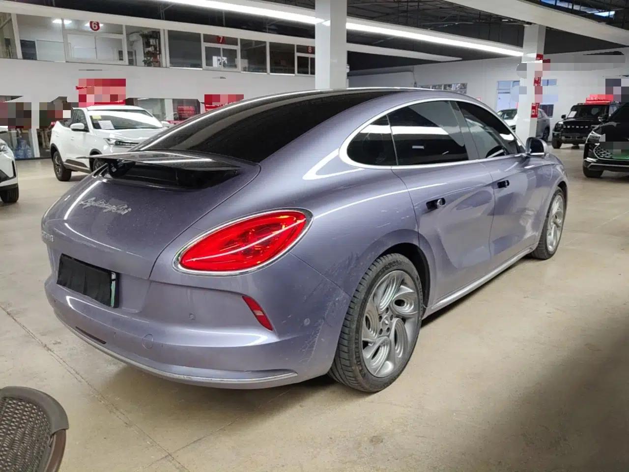 ORA Lightning Cat 2022 555 km Luxury Edition — миниатюра 6