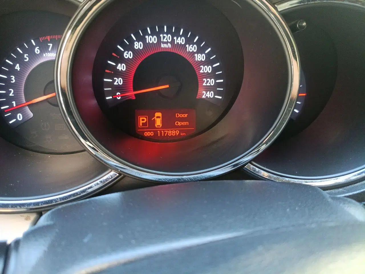 Kia Sorento 2012 2.4L Gasoline Luxury Edition — миниатюра 13