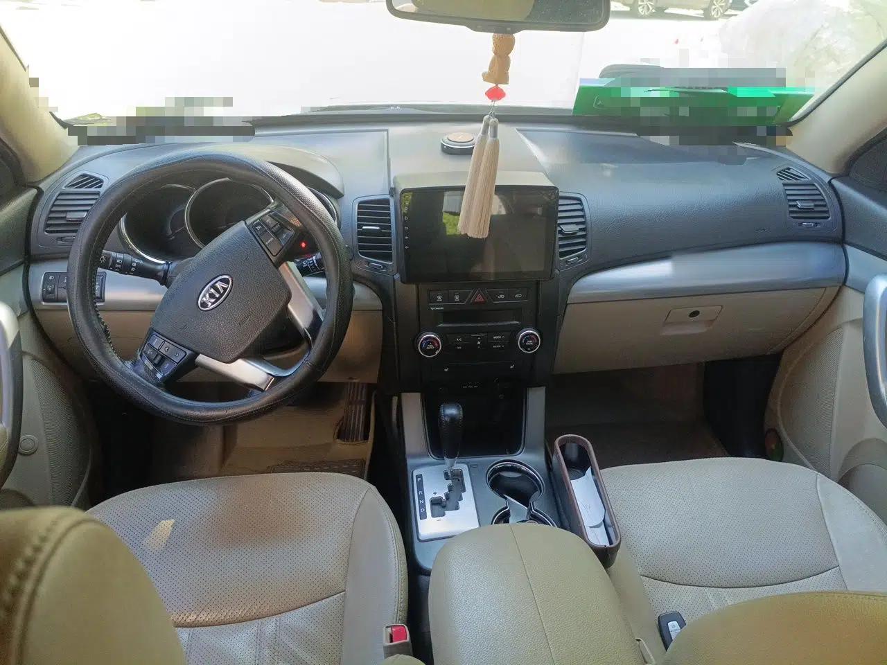 Kia Sorento 2012 2.4L Gasoline Luxury Edition — миниатюра 10