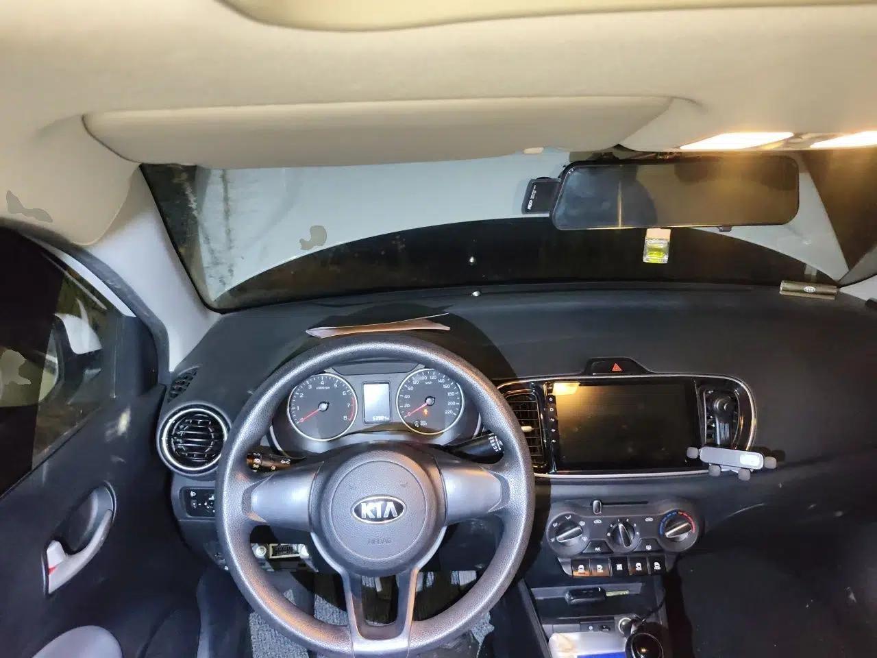 Kia Pegas 2020 Revised Version 1.4L Automatic Comfortable with Sunroof — миниатюра 11