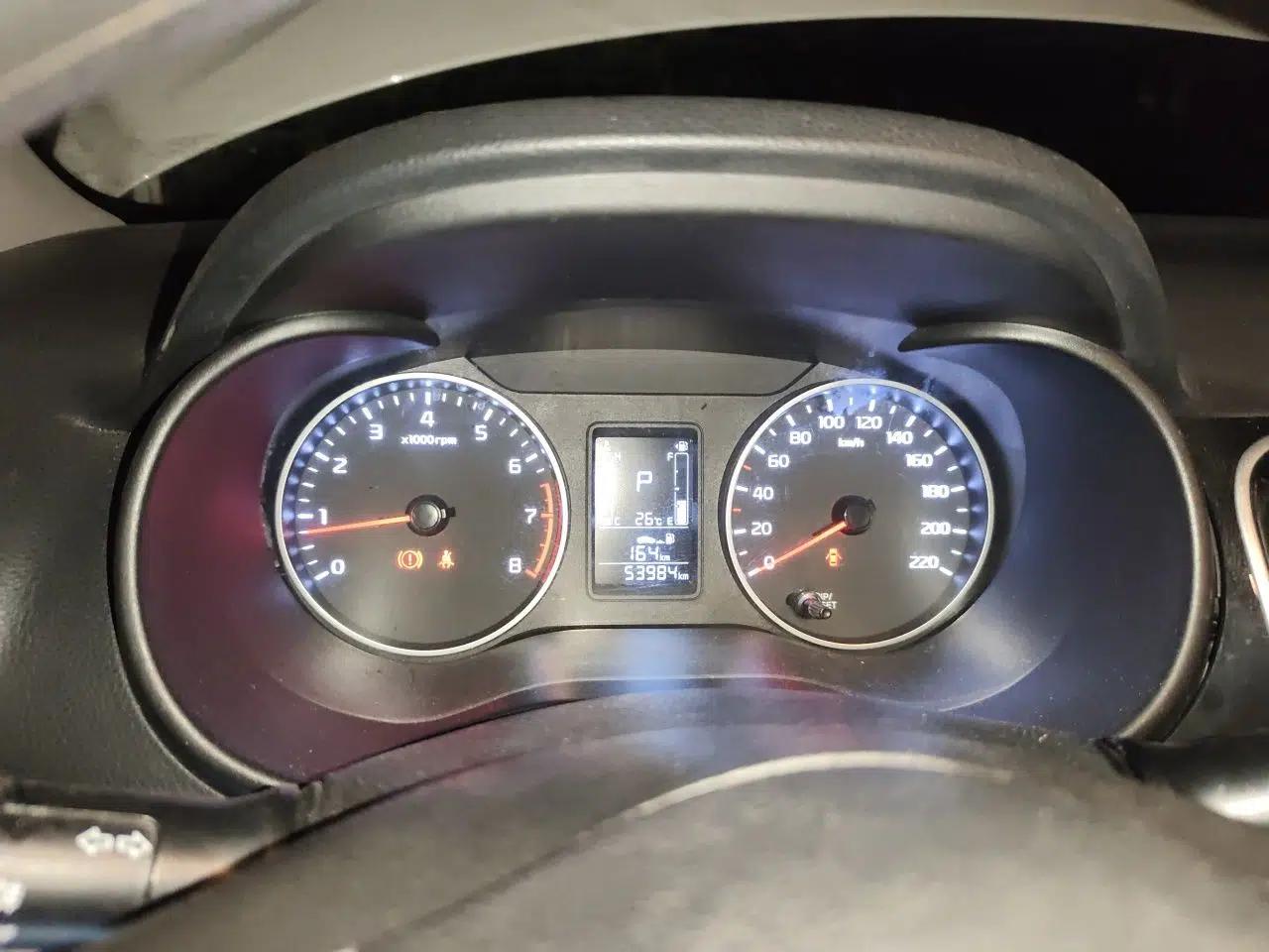 Kia Pegas 2020 Revised Version 1.4L Automatic Comfortable with Sunroof — миниатюра 12