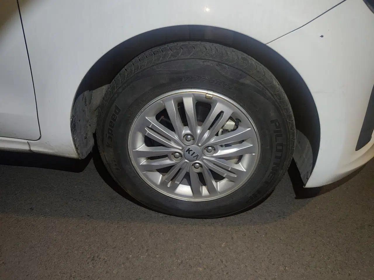 Kia Pegas 2020 Revised Version 1.4L Automatic Comfortable with Sunroof — миниатюра 8