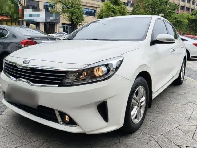 Kia Forte 2018 1.6L Automatic Value-Connect Edition with Intelligent Connectivity