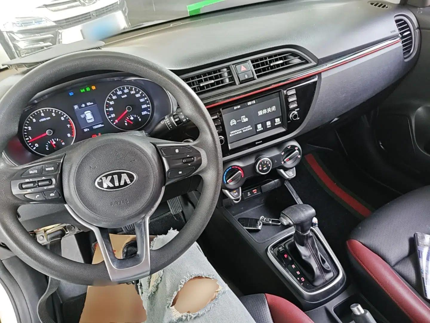 Kia KX Cross 2017 1.4L AT GLS — миниатюра 13
