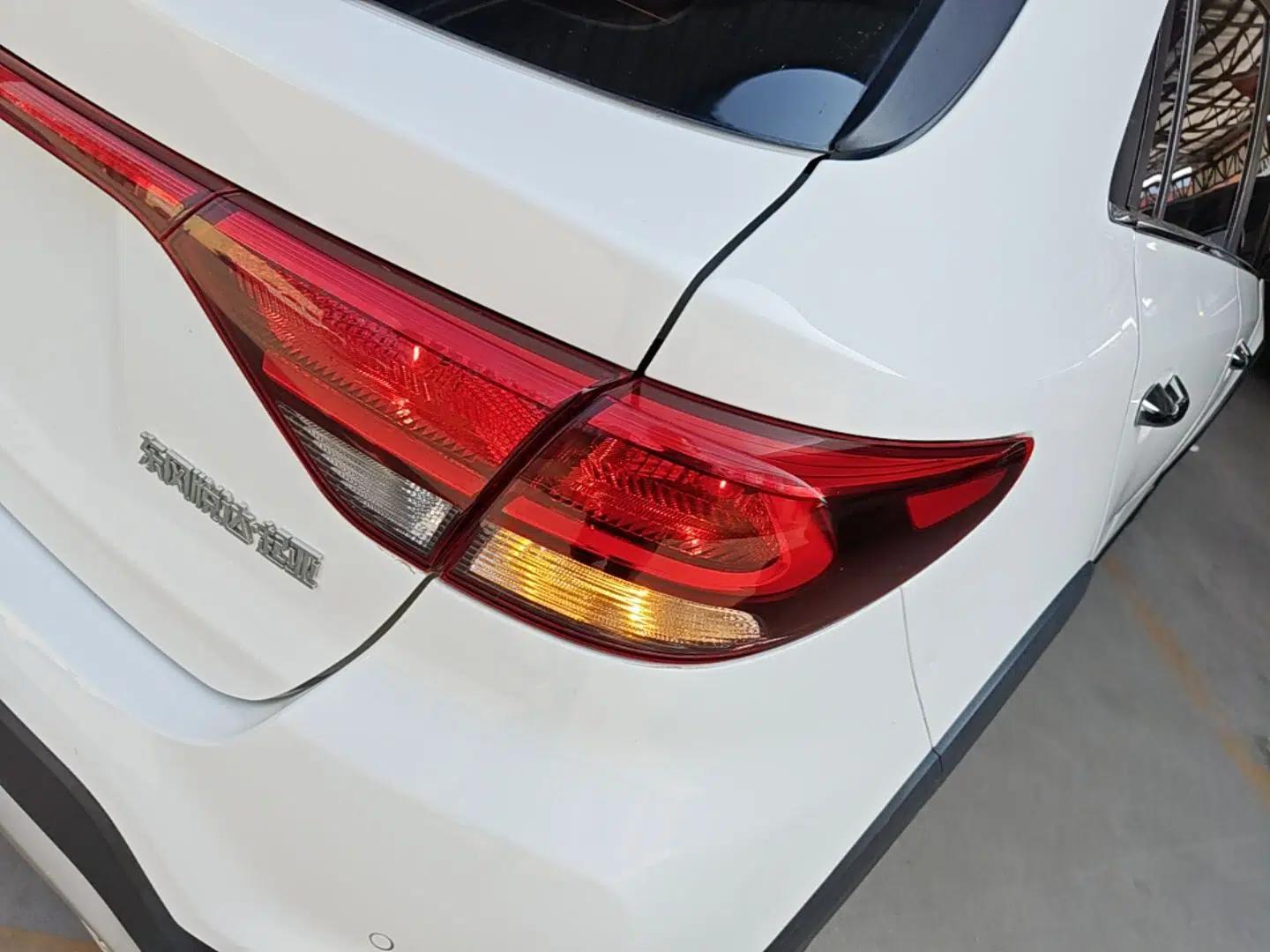 Kia KX Cross 2017 1.4L AT GLS — миниатюра 7