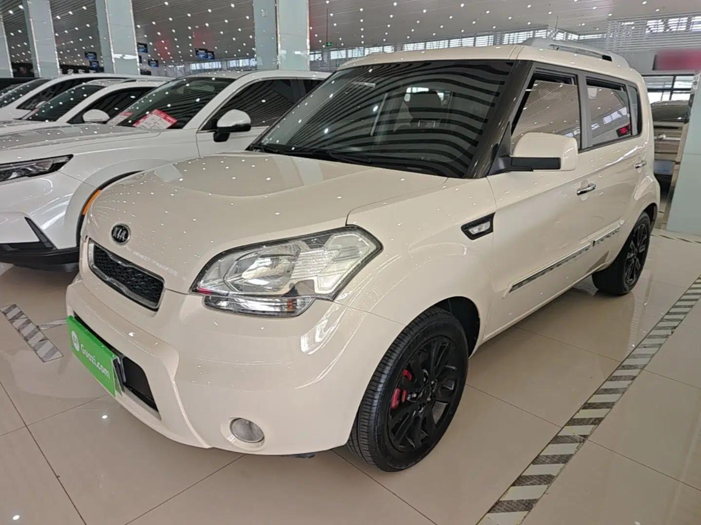 Kia Soul 2013 1.6L AT GL — миниатюра 1
