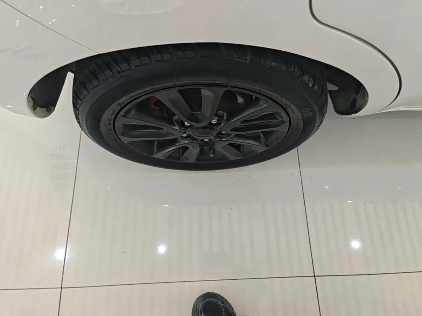 Kia Soul 2013 1.6L AT GL — миниатюра 10