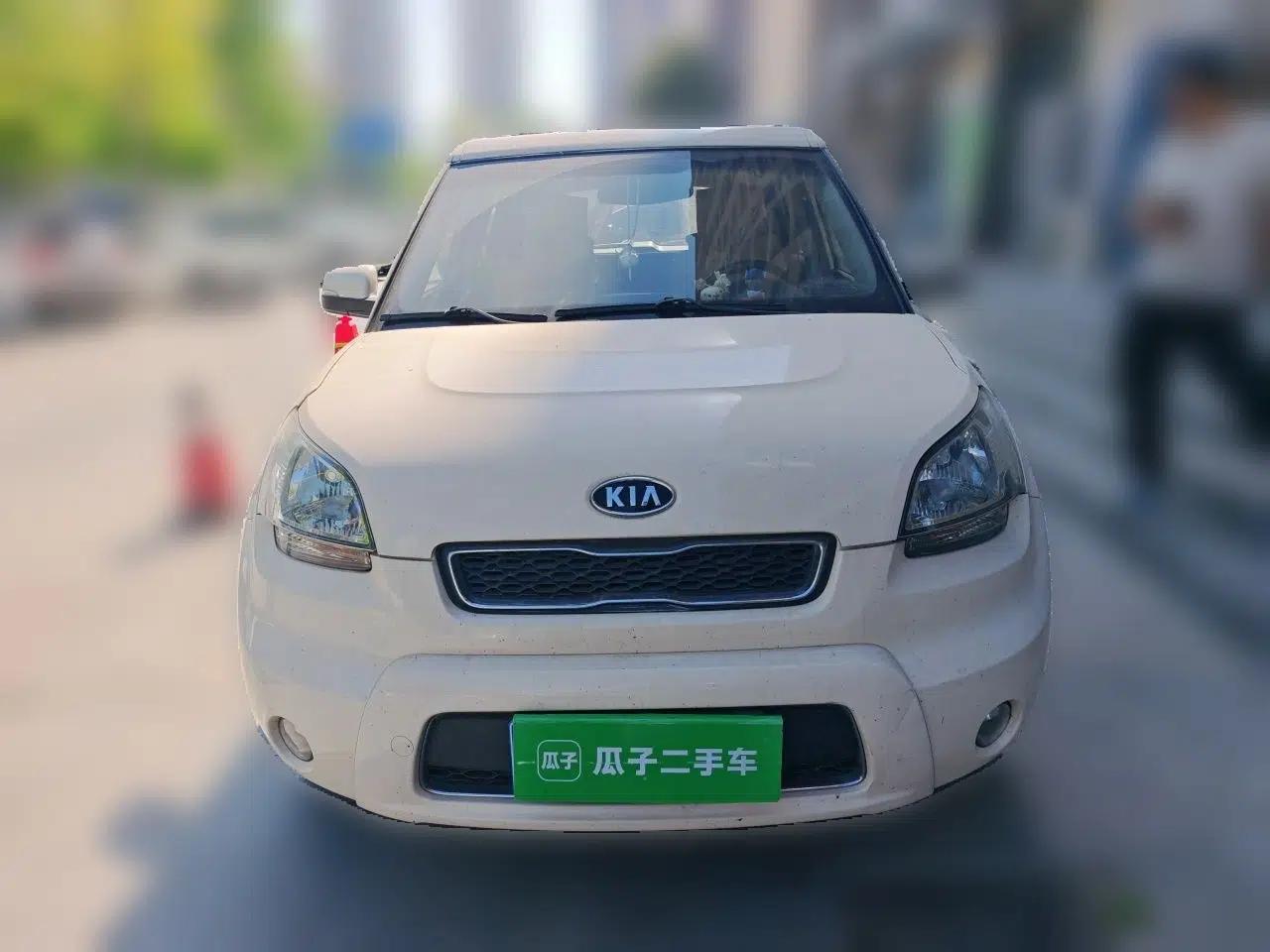Kia Soul 2013 1.6L AT Premium — миниатюра 2