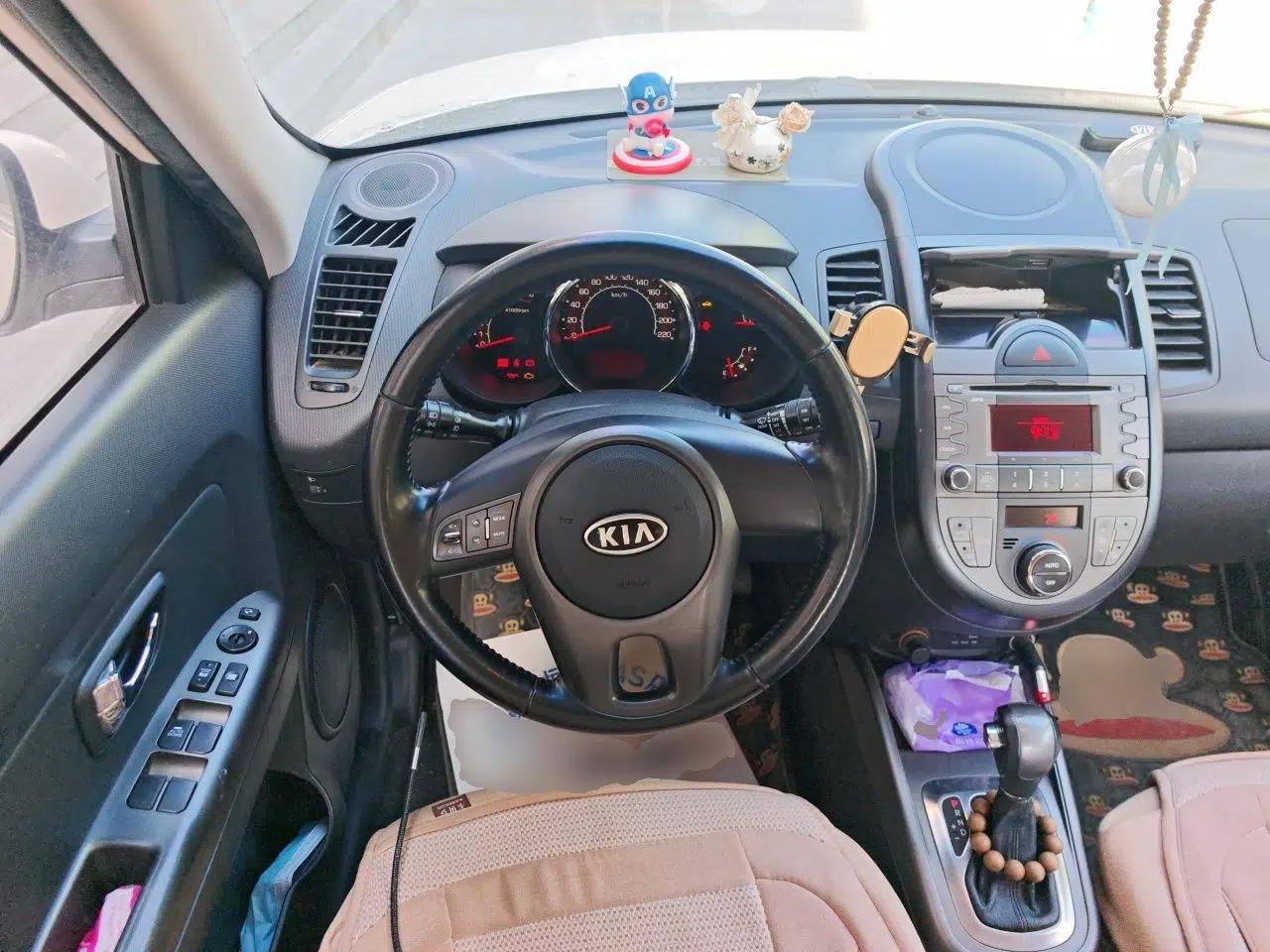 Kia Soul 2013 1.6L AT Premium — миниатюра 11