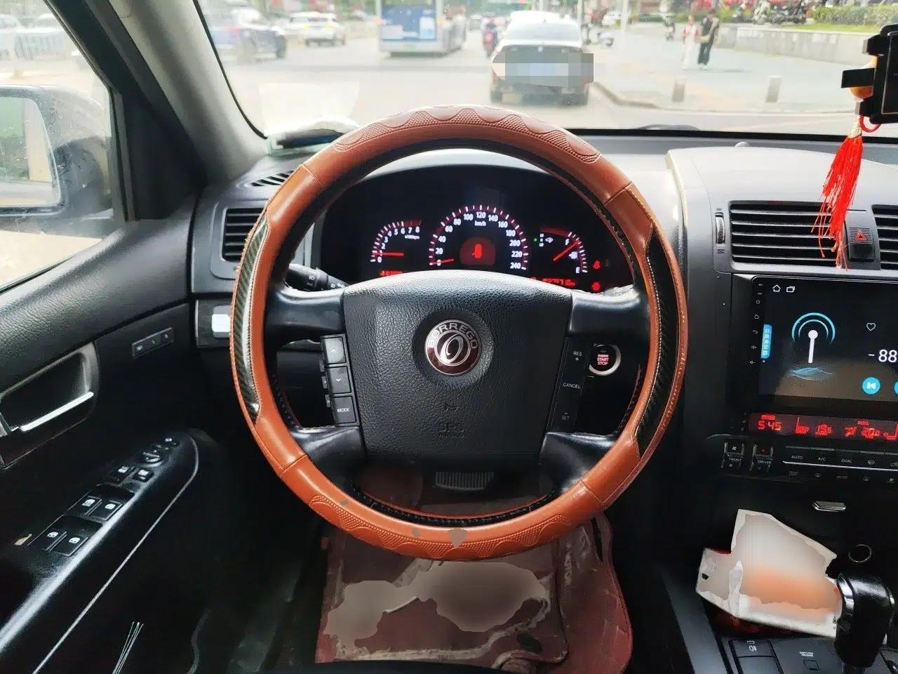 Kia Borrego 2013 3.8L Luxury Edition China V standard — миниатюра 11