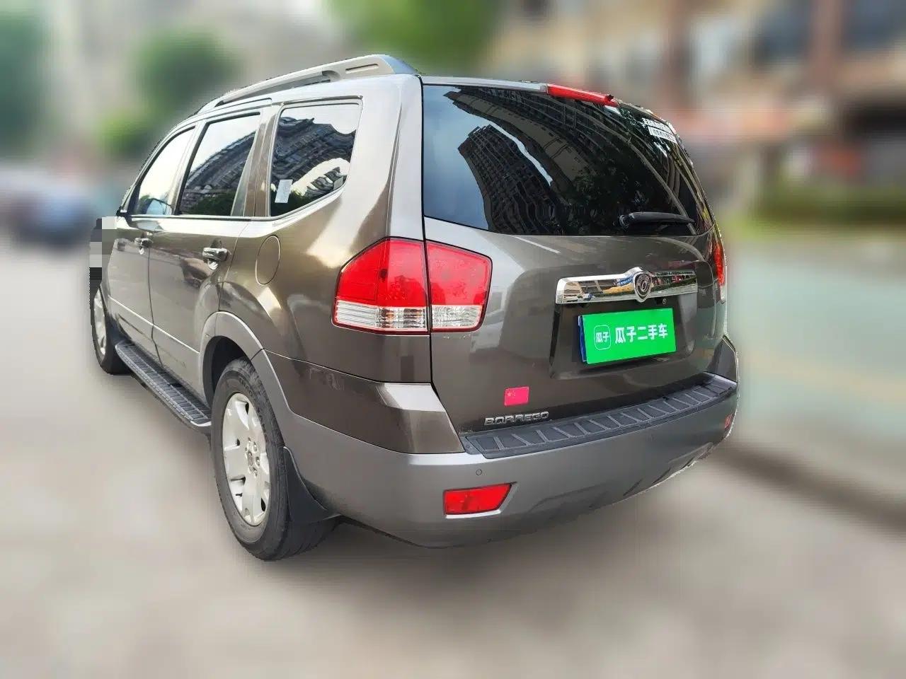Kia Borrego 2013 3.8L Luxury Edition China V standard — миниатюра 4